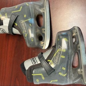 Toddler Bauer Ice Skates